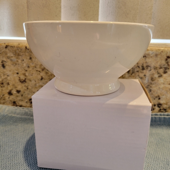 Rae Dunn Ceramic Bowl with 'Good Night' Text - Picture 4 of 5